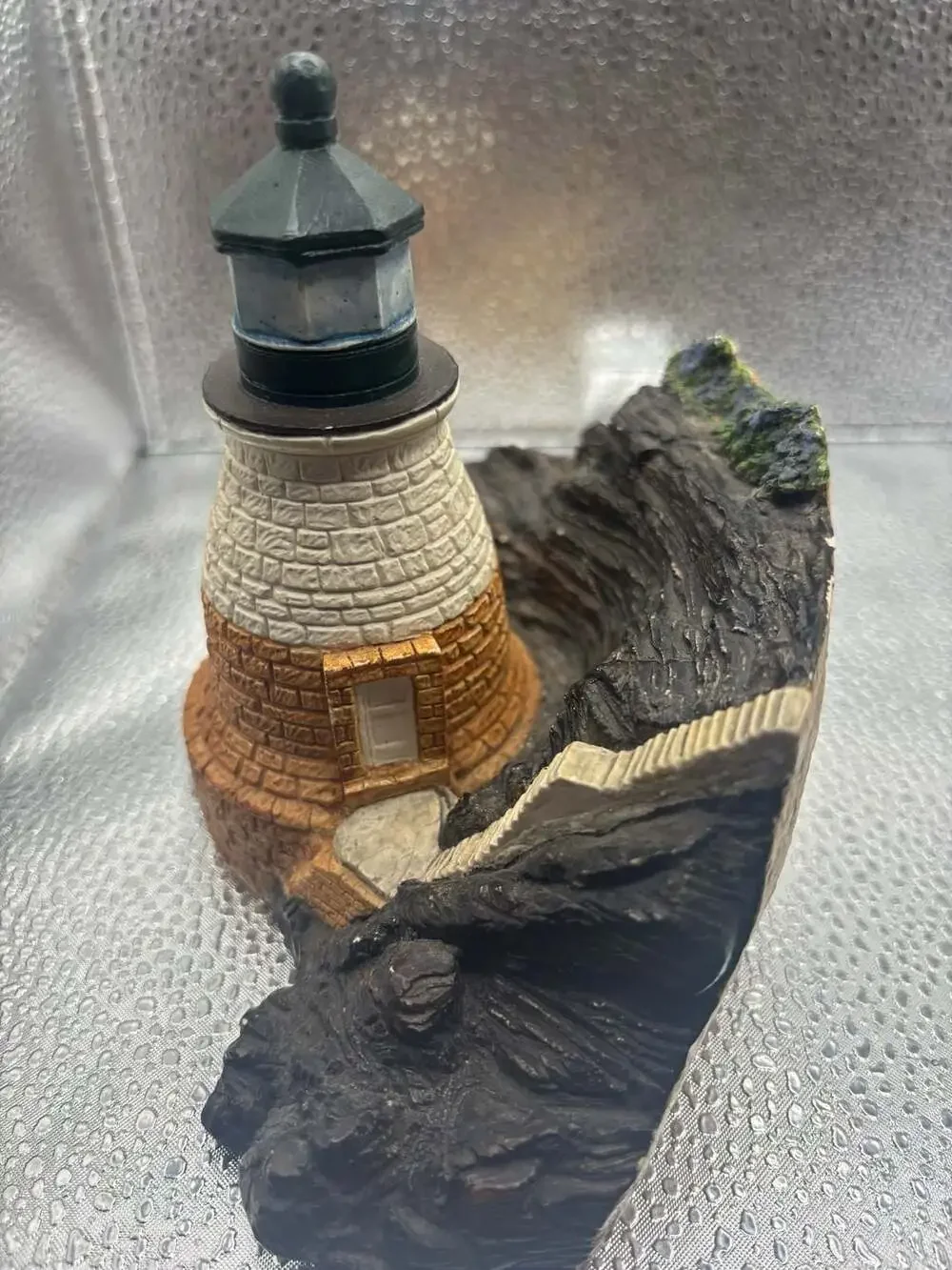 Harbour Lights Castle Hill Rhode Island Lighthouse Figurine #116